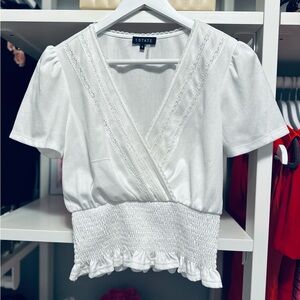 ⭐️5/$25 Embroidered White Peasant Top with Smocked Waist
